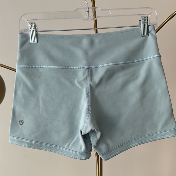 Lululemon Reversible workout shorts - Picture 2 of 4